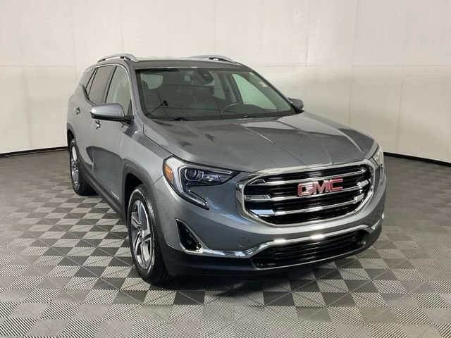 Used 2020 GMC Terrain SLT w/ LPO, Floor Liner Package FWD image 3