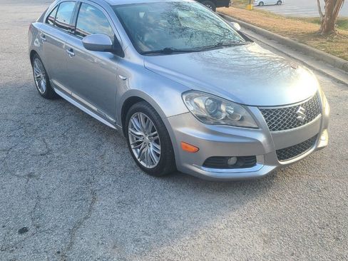 Used 2011 Suzuki Kizashi Sport SLS image 5