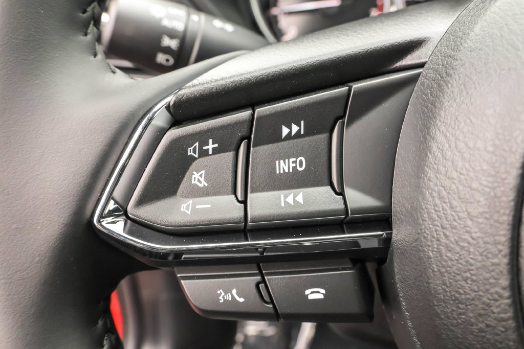 Used 2025 MAZDA CX-5 AWD 2.5 S w/ Select Package image 19