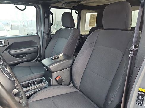 Used 2022 Jeep Wrangler Unlimited Sport image 20