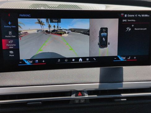 Used 2025 BMW iX M60 image 25