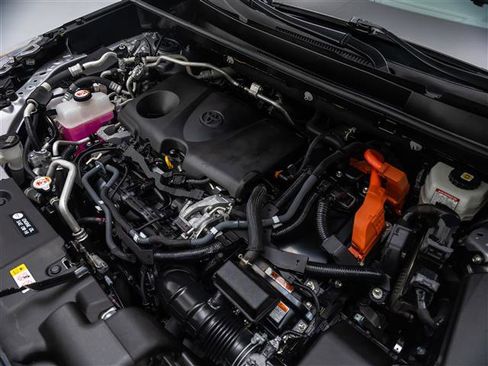 Used 2021 Toyota RAV4 XSE w/ Premium Package image 11