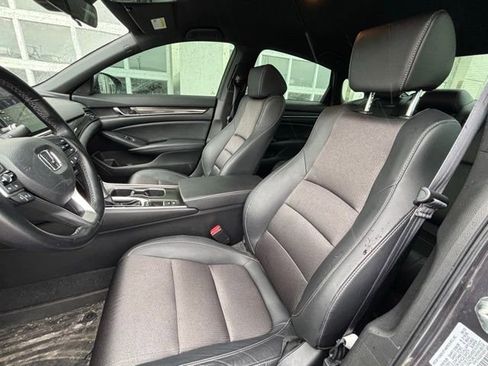Used 2020 Honda Accord Sport image 8