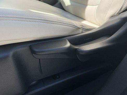 Used 2024 Buick Encore GX Sport Touring image 32