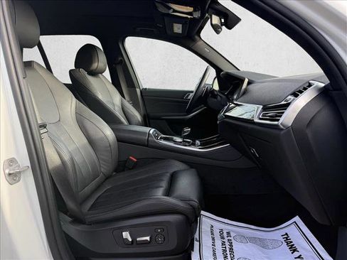 Used 2019 BMW X5 xDrive40i w/ Convenience Package image 17