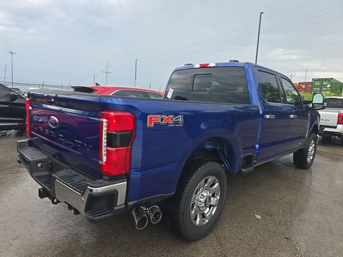 Used 2026 Ford F250 Lariat w/ Lariat Premium Package AWD/4WD image 9