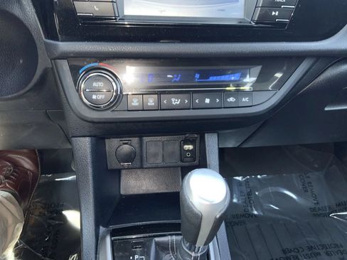 Used 2014 Toyota Corolla S FWD image 16