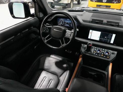 Used 2020 Land Rover Defender 110 X AWD/4WD image 11