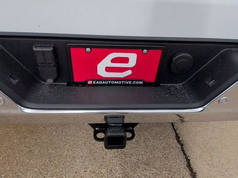 New 2026 GMC Sierra 1500 SLT image 44