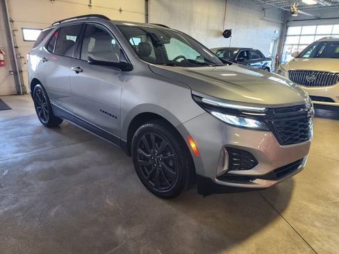 Certified 2024 Chevrolet Equinox RS w/ LPO, Floor Liner Package image 5