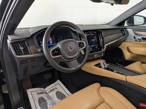 Used 2024 Volvo S90 B6 Ultimate image 4