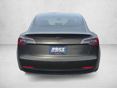 Used 2018 Tesla Model 3 Long Range image 6