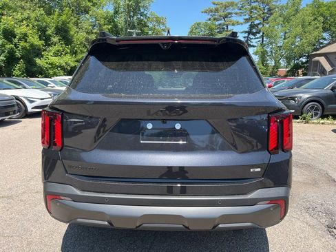 New 2025 Kia Sorento SX Prestige image 3