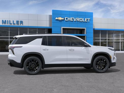 New 2026 Chevrolet Traverse LT w/ Midnight/Sport Edition AWD/4WD image 44