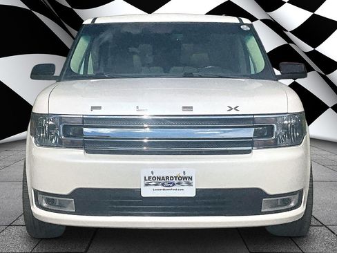 Used 2019 Ford Flex SEL w/ Equipment Group 202A AWD/4WD image 3