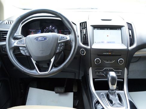 Used 2018 Ford Edge SEL w/ Equipment Group 201A image 19