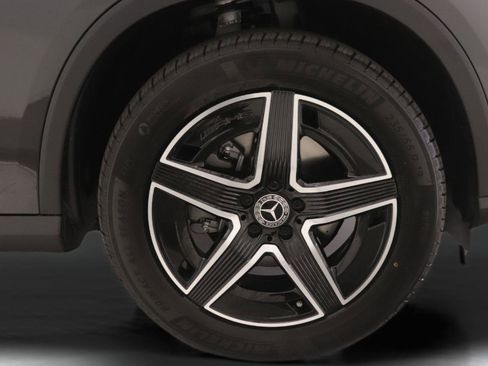 New 2026 Mercedes-Benz GLC 300 image 10