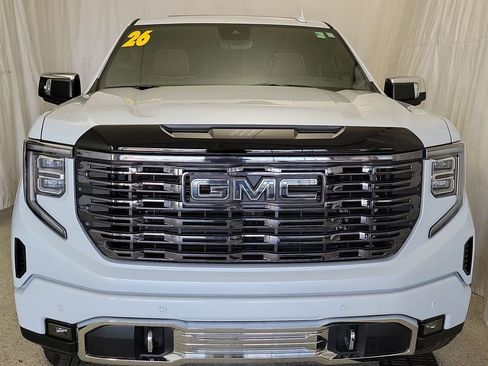 Certified 2026 GMC Sierra 1500 Denali Ultimate AWD/4WD image 4