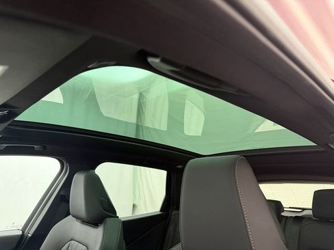 Used 2025 BMW X3 xDrive30i w/ Premium Package image 9