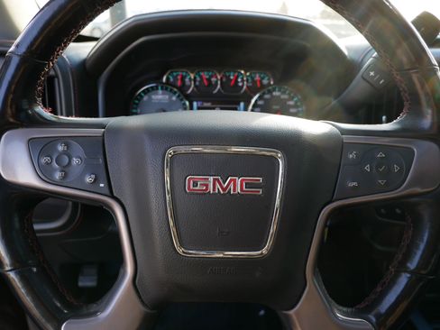 Used 2018 GMC Sierra 1500 SLT image 17