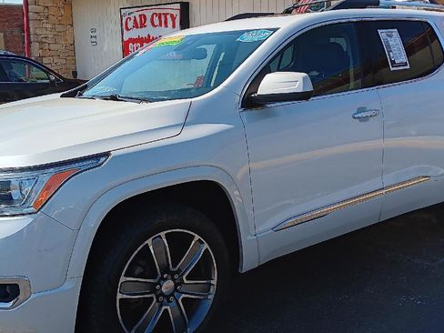 Used 2019 GMC Acadia Denali w/ Technology Package image 3