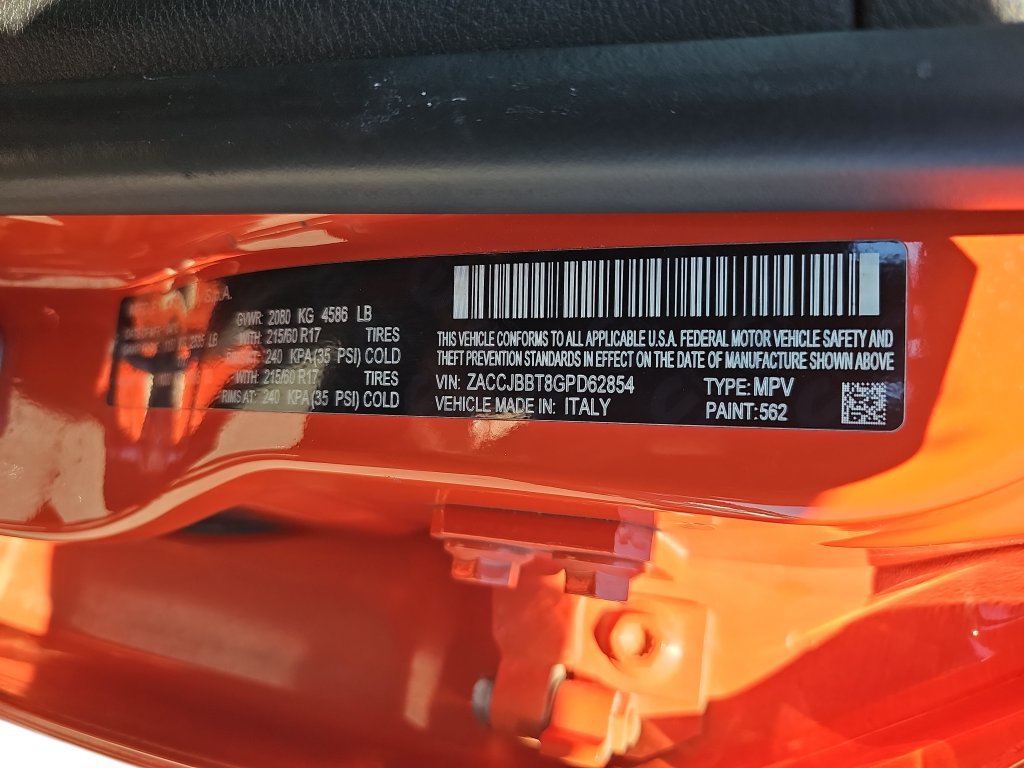 Used 2016 Jeep Renegade Latitude AWD/4WD image 32