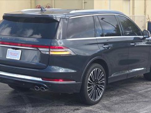 Used 2020 Lincoln Aviator Black Label w/ Dynamic Handling Package AWD/4WD image 6