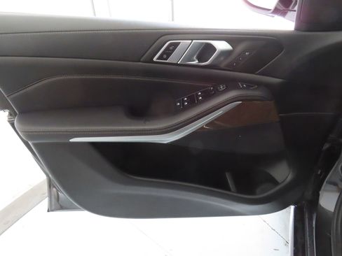 Used 2021 BMW X5 sDrive40i w/ Convenience Package image 11