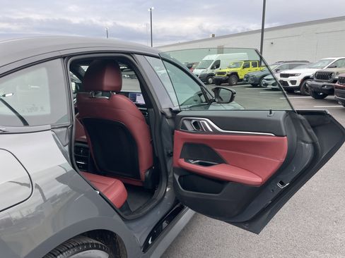 Used 2025 BMW 440i xDrive w/ Parking Assistance Package image 16