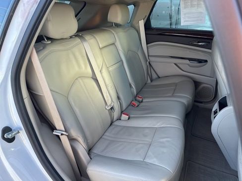 Used 2016 Cadillac SRX Luxury w/ Driver Awareness Package image 41