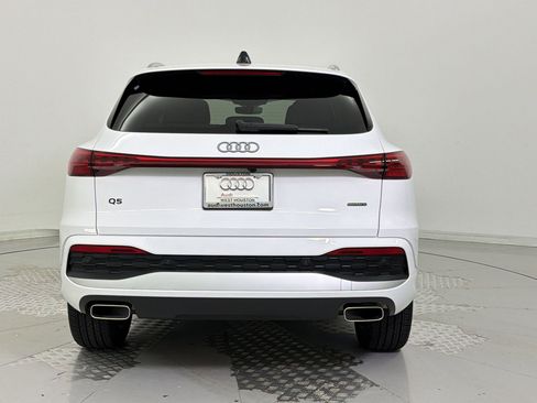 Certified 2025 Audi Q5 Premium w/ Convenience Package AWD/4WD image 10