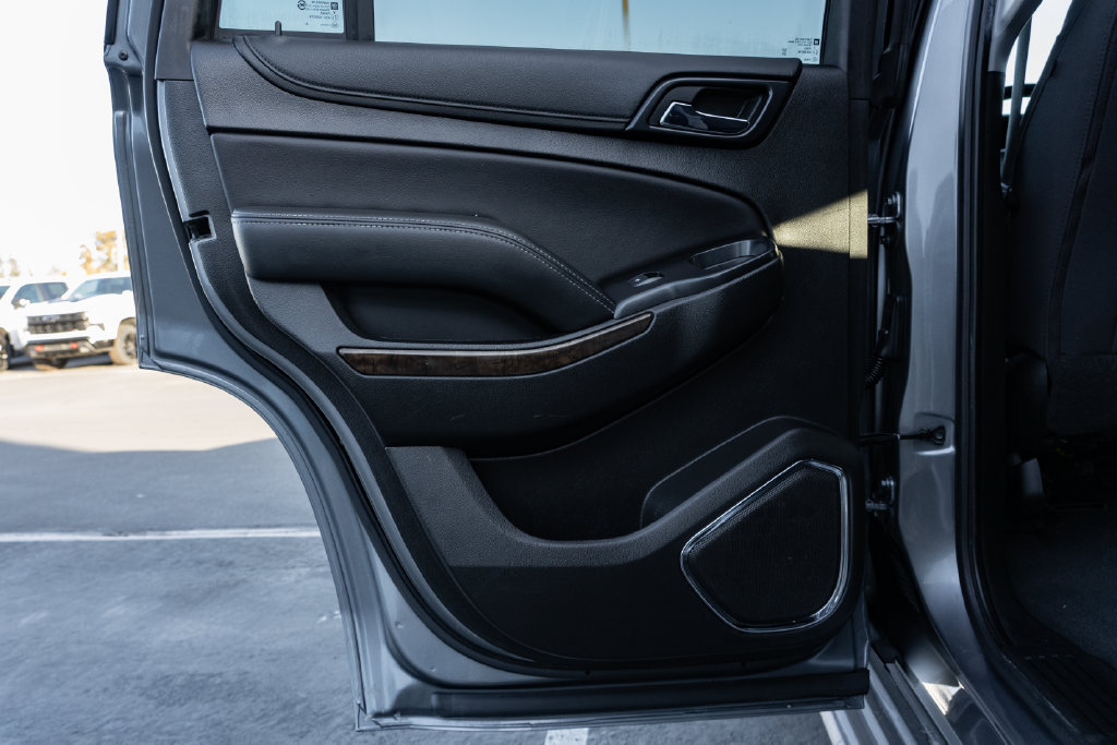 Used 2019 Chevrolet Tahoe LS w/ All-Season Package RWD image 25