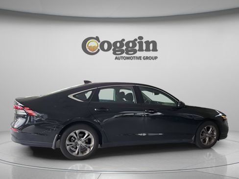 Certified 2024 Honda Accord EX image 4