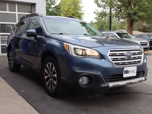 Used 2017 Subaru Outback 2.5i Limited w/ Popular Package #5 AWD/4WD image 6