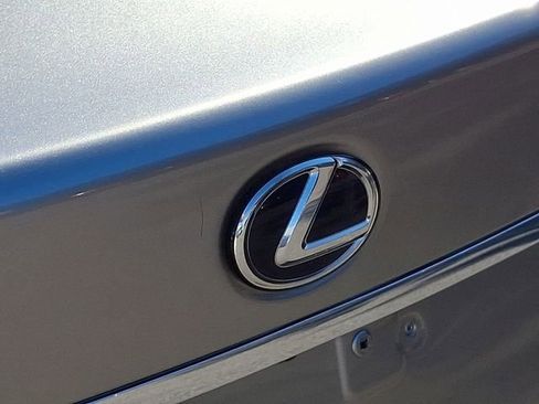 Used 2019 Lexus LS 500h 500h Base image 39