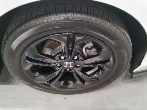 Certified 2025 Honda Accord SE image 34