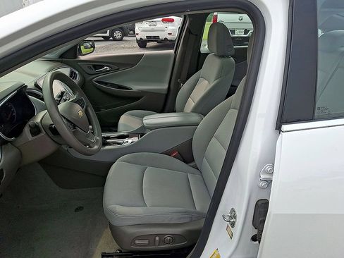Used 2023 Chevrolet Malibu LT FWD image 13