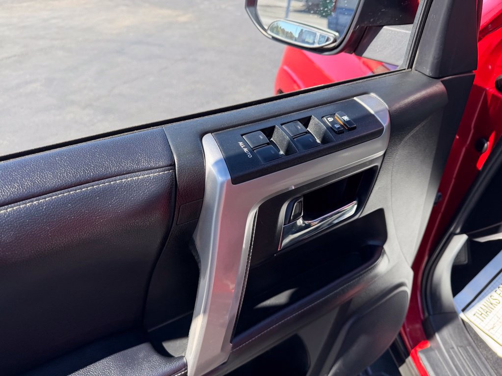 Used 2019 Toyota 4Runner SR5 Premium AWD/4WD image 11
