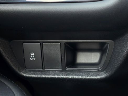 New 2026 Honda HR-V LX image 23