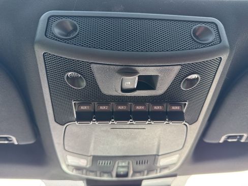 Used 2021 Ford F250 Platinum w/ FX4 Off-Road Package image 17