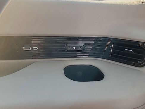 Used 2024 Jeep Grand Wagoneer L 4WD image 45