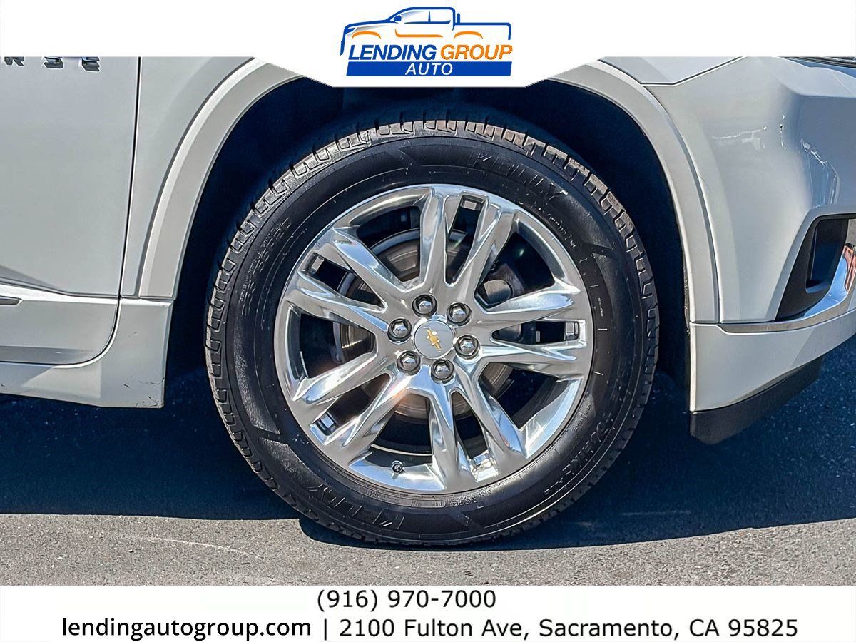 Used 2018 Chevrolet Traverse High Country w/ LPO, Cargo Package AWD/4WD image 9