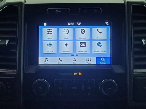 Used 2019 Ford F150 XLT w/ Equipment Group 302A Luxury AWD/4WD image 25