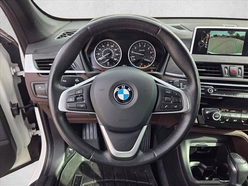 Used 2017 BMW X1 xDrive28i AWD/4WD image 14