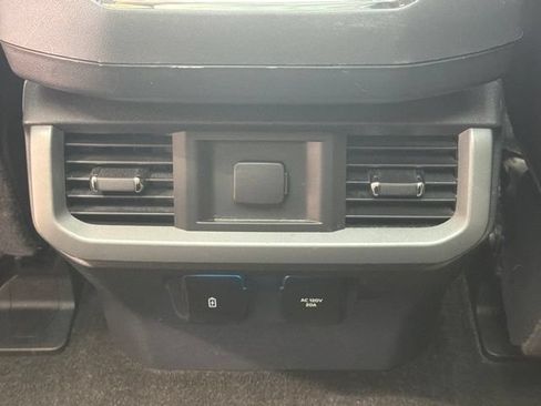 Used 2021 Ford F150 Lariat w/ Equipment Group 501A Mid AWD/4WD image 18