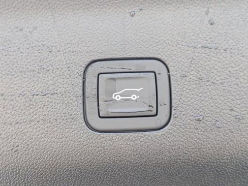 New 2026 Chevrolet Tahoe Premier w/ Sun And Tow Package AWD/4WD image 35