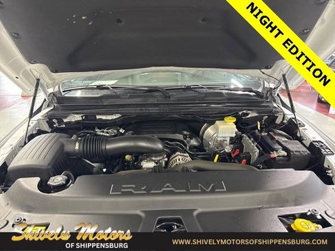 Used 2022 RAM 1500 Big Horn w/ Night Edition image 10