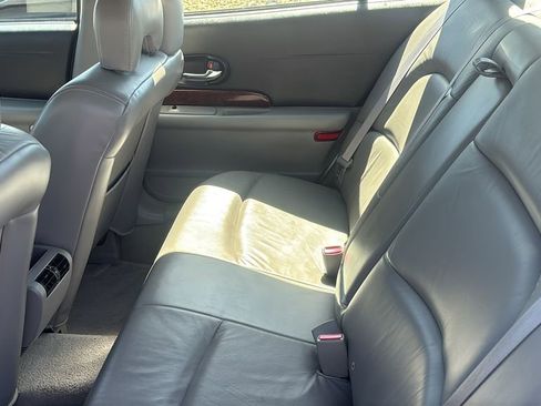 Used 2005 Buick Le Sabre Limited image 25