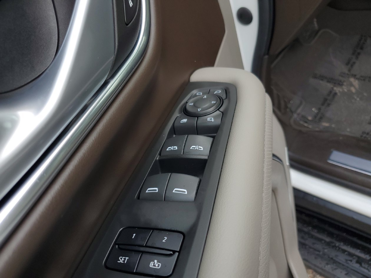 Used 2022 GMC Yukon XL SLT w/ SLT Premium Package AWD/4WD image 17
