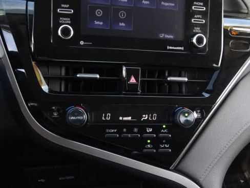 Certified 2021 Toyota Camry LE image 30